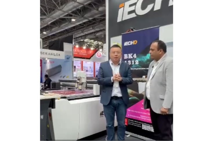 Tushar Pande of Emerging Graphics and David Chang of IECHO in discussion about IECHO innovations at Drupa 2024, introduced by Noel D’Cunha